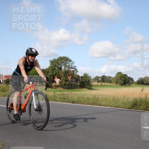 25.08.2024 - Elbe Triathlon Hamburg Fuchs,  Jonas http://msf.ph/oto/6822194 25.08.2024 10:37:25 Radfahren 619, 614, 621, 493, 660, 767, 700, 611, 569 meine-sportfotos.de