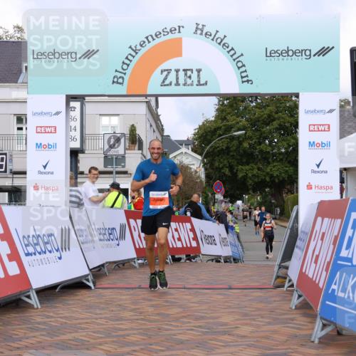 25.08.2024 - 20. Blankeneser Heldenlauf Strokosch-Dieckow http://msf.ph/oto/6822212 25.08.2024 09:49:03 Ziel 216, 250 meine-sportfotos.de