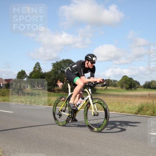 25.08.2024 - Elbe Triathlon Hamburg Fuchs,  Jonas http://msf.ph/oto/6822221 25.08.2024 10:37:10 Radfahren 556, 622, 617, 632, 647, 567, 734, 675 meine-sportfotos.de