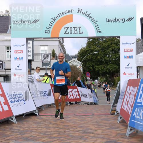 25.08.2024 - 20. Blankeneser Heldenlauf Strokosch-Dieckow http://msf.ph/oto/6822229 25.08.2024 09:49:03 Ziel 216, 250 meine-sportfotos.de