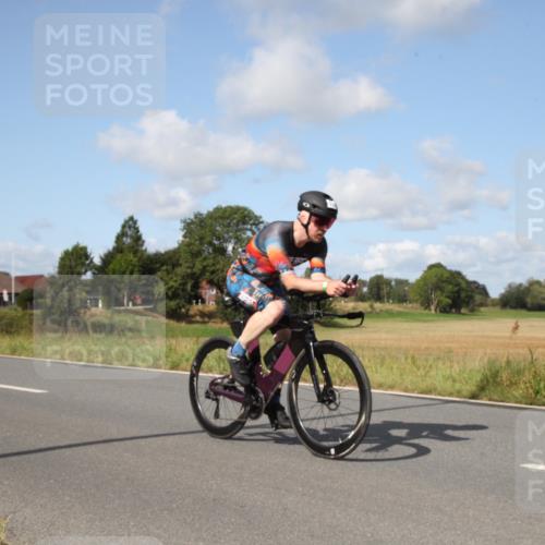 25.08.2024 - Elbe Triathlon Hamburg Fuchs,  Jonas http://msf.ph/oto/6822281 25.08.2024 10:36:26 Radfahren 499, 607, 797, 714, 592 meine-sportfotos.de