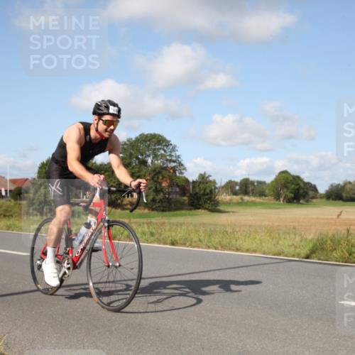 25.08.2024 - Elbe Triathlon Hamburg Fuchs,  Jonas http://msf.ph/oto/6822335 25.08.2024 10:35:52 Radfahren 543, 1500, 629, 544, 613 meine-sportfotos.de