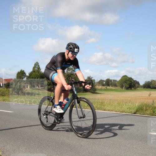 25.08.2024 - Elbe Triathlon Hamburg Fuchs,  Jonas http://msf.ph/oto/6822352 25.08.2024 10:35:30 Radfahren 658, 583 meine-sportfotos.de