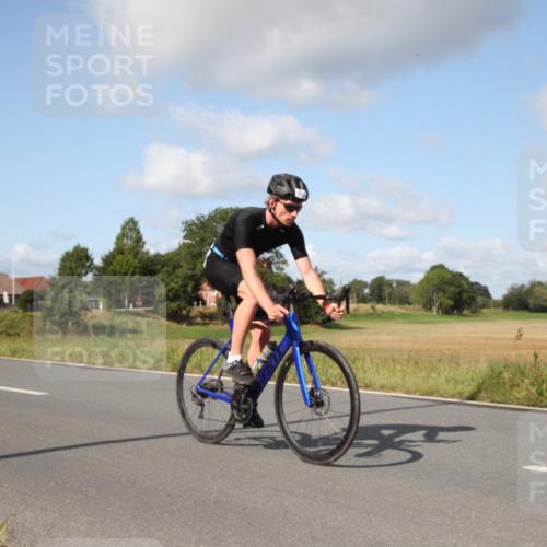 25.08.2024 - Elbe Triathlon Hamburg Fuchs,  Jonas http://msf.ph/oto/6822374 25.08.2024 10:34:58 Radfahren 564, 737, 573, 599, 575 meine-sportfotos.de