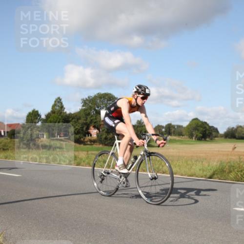 25.08.2024 - Elbe Triathlon Hamburg Fuchs,  Jonas http://msf.ph/oto/6822382 25.08.2024 10:34:56 Radfahren 519, 564, 737, 573, 599, 575 meine-sportfotos.de