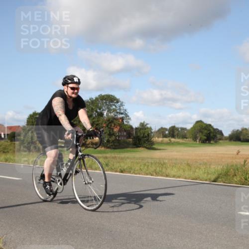 25.08.2024 - Elbe Triathlon Hamburg Fuchs,  Jonas http://msf.ph/oto/6822395 25.08.2024 10:34:51 Radfahren 642, 758, 519, 564, 737, 573, 599, 575 meine-sportfotos.de