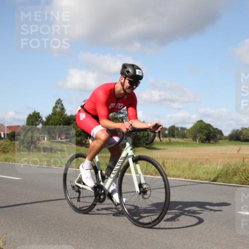 25.08.2024 - Elbe Triathlon Hamburg Fuchs,  Jonas http://msf.ph/oto/6822432 25.08.2024 10:34:41 Radfahren 718, 581, 642 meine-sportfotos.de