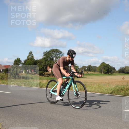 25.08.2024 - Elbe Triathlon Hamburg Fuchs,  Jonas http://msf.ph/oto/6822440 25.08.2024 10:34:34 Radfahren 755, 705, 473, 718, 581 meine-sportfotos.de