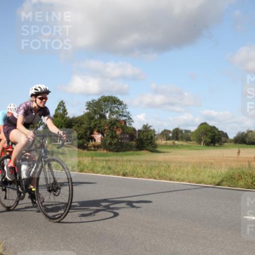 25.08.2024 - Elbe Triathlon Hamburg Fuchs,  Jonas http://msf.ph/oto/6822467 25.08.2024 10:34:20 Radfahren 627, 610, 504, 640, 638 meine-sportfotos.de