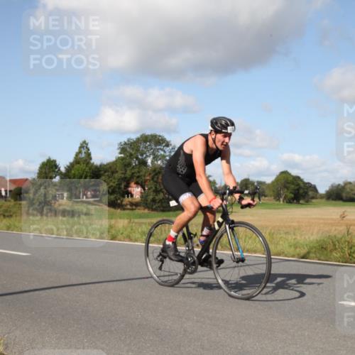 25.08.2024 - Elbe Triathlon Hamburg Fuchs,  Jonas http://msf.ph/oto/6822472 25.08.2024 10:34:15 Radfahren 565, 695, 731, 550, 627, 610, 504 meine-sportfotos.de