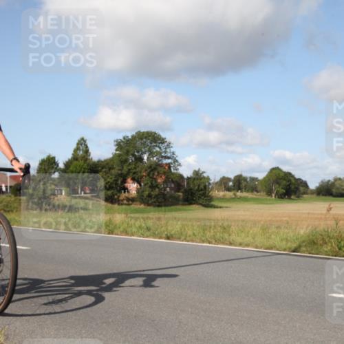 25.08.2024 - Elbe Triathlon Hamburg Fuchs,  Jonas http://msf.ph/oto/6822484 25.08.2024 10:34:11 Radfahren 507, 565, 695, 731, 550, 627 meine-sportfotos.de