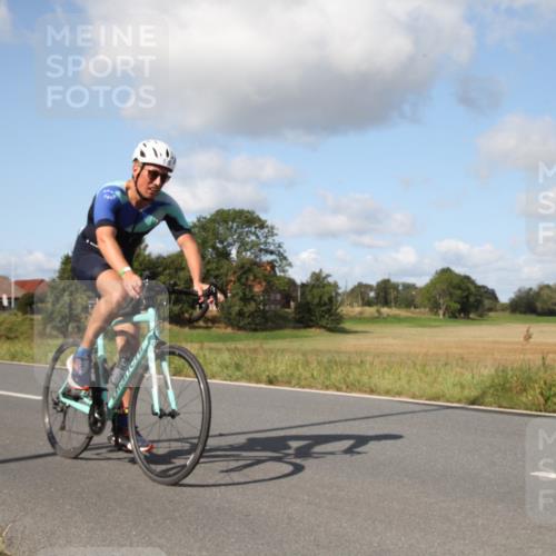 25.08.2024 - Elbe Triathlon Hamburg Fuchs,  Jonas http://msf.ph/oto/6822504 25.08.2024 10:33:45 Radfahren 505, 679, 618, 609 meine-sportfotos.de