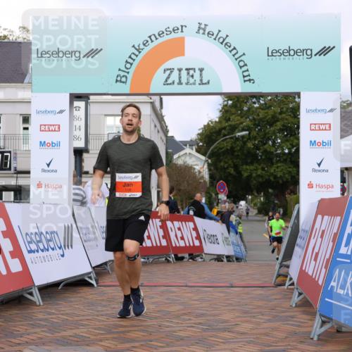 25.08.2024 - 20. Blankeneser Heldenlauf Strokosch-Dieckow http://msf.ph/oto/6822526 25.08.2024 09:49:21 Ziel 118, 127, 131, 166 meine-sportfotos.de