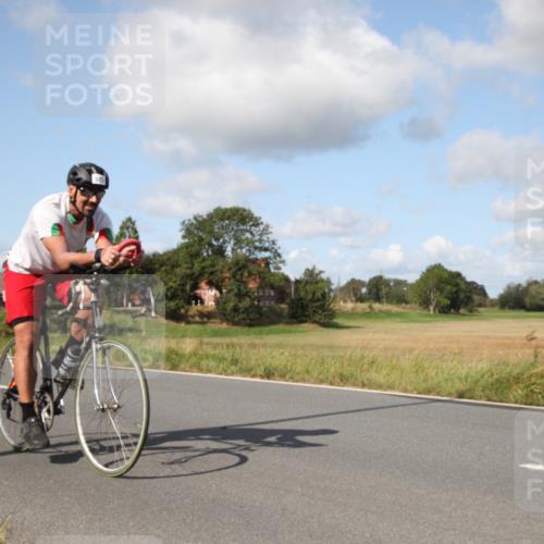 25.08.2024 - Elbe Triathlon Hamburg Fuchs,  Jonas http://msf.ph/oto/6822559 25.08.2024 10:33:03 Radfahren 497, 711, 683, 692, 411 meine-sportfotos.de