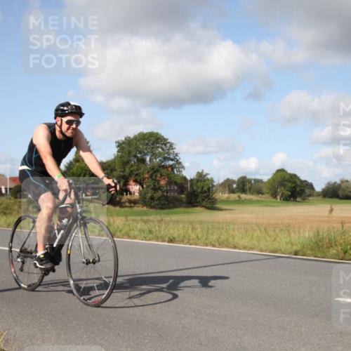 25.08.2024 - Elbe Triathlon Hamburg Fuchs,  Jonas http://msf.ph/oto/6822625 25.08.2024 10:32:29 Radfahren 736, 602, 480, 713, 686, 500, 763 meine-sportfotos.de