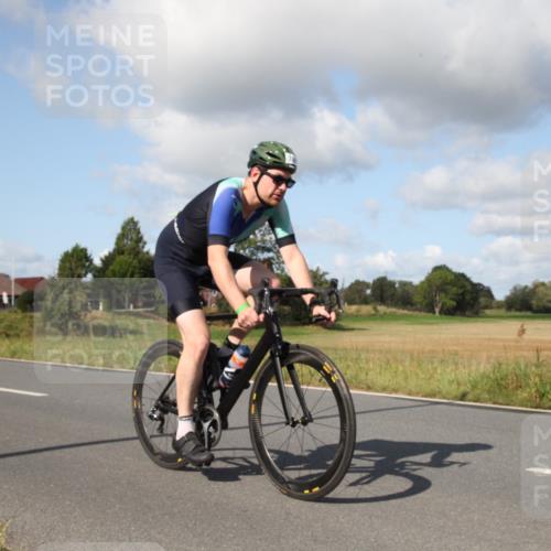 25.08.2024 - Elbe Triathlon Hamburg Fuchs,  Jonas http://msf.ph/oto/6822675 25.08.2024 10:31:27 Radfahren 752, 555, 709 meine-sportfotos.de