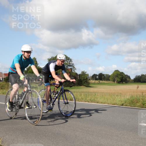 25.08.2024 - Elbe Triathlon Hamburg Fuchs,  Jonas http://msf.ph/oto/6822680 25.08.2024 10:31:22 Radfahren 354, 547, 752, 555, 709 meine-sportfotos.de