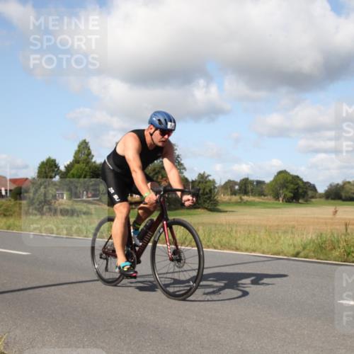 25.08.2024 - Elbe Triathlon Hamburg Fuchs,  Jonas http://msf.ph/oto/6822701 25.08.2024 10:31:02 Radfahren 719, 756, 682 meine-sportfotos.de