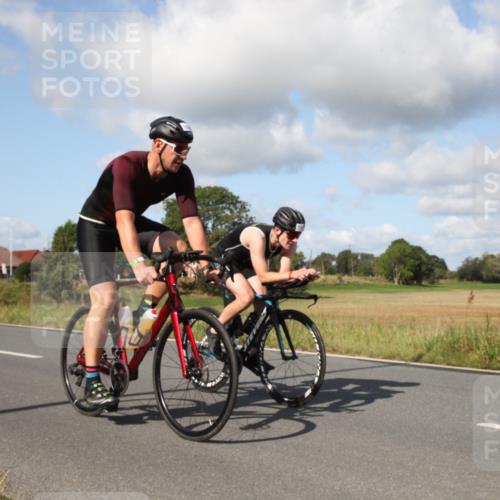 25.08.2024 - Elbe Triathlon Hamburg Fuchs,  Jonas http://msf.ph/oto/6822709 25.08.2024 10:30:55 Radfahren 665, 616, 1600, 719, 756 meine-sportfotos.de