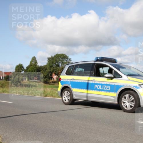 25.08.2024 - Elbe Triathlon Hamburg Fuchs,  Jonas http://msf.ph/oto/6822828 25.08.2024 10:29:16 Radfahren 585, 574 meine-sportfotos.de
