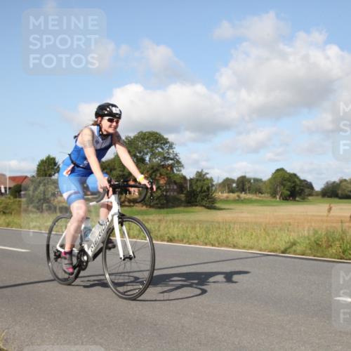 25.08.2024 - Elbe Triathlon Hamburg Fuchs,  Jonas http://msf.ph/oto/6822962 25.08.2024 10:27:10 Radfahren 498, 477, 562, 669 meine-sportfotos.de