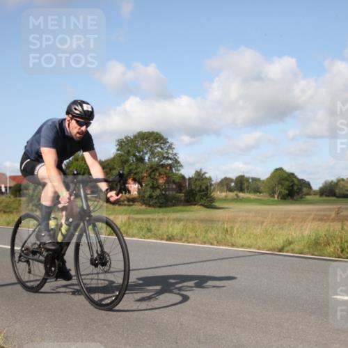 25.08.2024 - Elbe Triathlon Hamburg Fuchs,  Jonas http://msf.ph/oto/6822987 25.08.2024 10:26:23 Radfahren 307, 541 meine-sportfotos.de