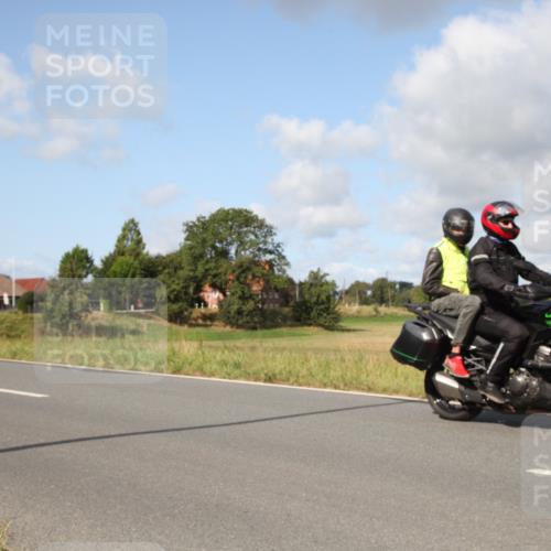 25.08.2024 - Elbe Triathlon Hamburg Fuchs,  Jonas http://msf.ph/oto/6823148 25.08.2024 10:23:05 Radfahren 623, 596, 521, 612 meine-sportfotos.de