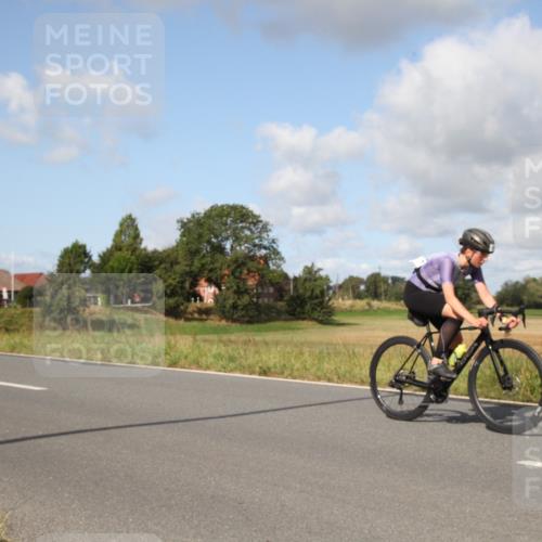 25.08.2024 - Elbe Triathlon Hamburg Fuchs,  Jonas http://msf.ph/oto/6823196 25.08.2024 10:22:48 Radfahren 471, 576, 506, 793, 509, 491, 656 meine-sportfotos.de
