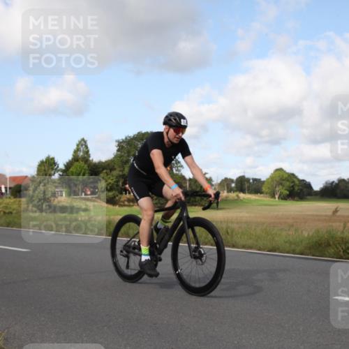 25.08.2024 - Elbe Triathlon Hamburg Fuchs,  Jonas http://msf.ph/oto/6823327 25.08.2024 10:21:33 Radfahren 613, 554, 357, 476, 614, 652, 584, 529, 611 meine-sportfotos.de