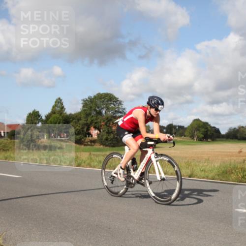25.08.2024 - Elbe Triathlon Hamburg Fuchs,  Jonas http://msf.ph/oto/6823442 25.08.2024 10:20:46 Radfahren 450, 540, 353, 599, 400, 537, 361 meine-sportfotos.de