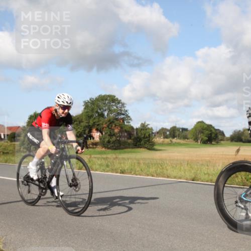 25.08.2024 - Elbe Triathlon Hamburg Fuchs,  Jonas http://msf.ph/oto/6823476 25.08.2024 10:20:22 Radfahren 468, 557, 629, 526, 520, 493, 580 meine-sportfotos.de