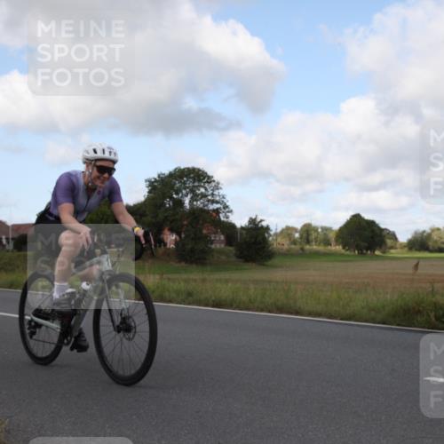 25.08.2024 - Elbe Triathlon Hamburg Fuchs,  Jonas http://msf.ph/oto/6823559 25.08.2024 10:19:53 Radfahren 374, 594, 499, 610, 488, 483, 627 meine-sportfotos.de