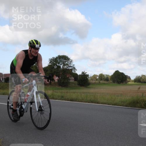 25.08.2024 - Elbe Triathlon Hamburg Fuchs,  Jonas http://msf.ph/oto/6823570 25.08.2024 10:19:45 Radfahren 618, 393, 374, 594 meine-sportfotos.de