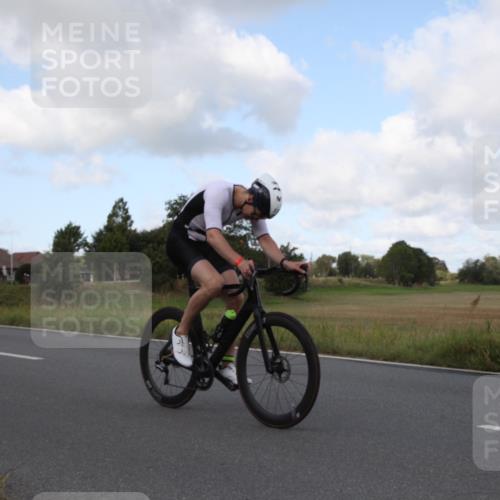 25.08.2024 - Elbe Triathlon Hamburg Fuchs,  Jonas http://msf.ph/oto/6823574 25.08.2024 10:19:43 Radfahren 532, 597, 618, 393, 374 meine-sportfotos.de