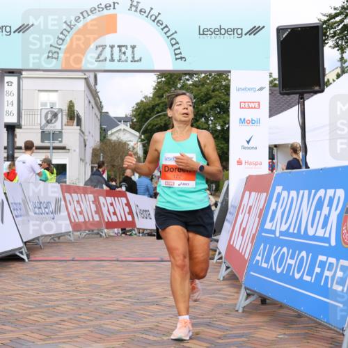 25.08.2024 - 20. Blankeneser Heldenlauf Strokosch-Dieckow http://msf.ph/oto/6823581 25.08.2024 09:50:46 Ziel 122 meine-sportfotos.de