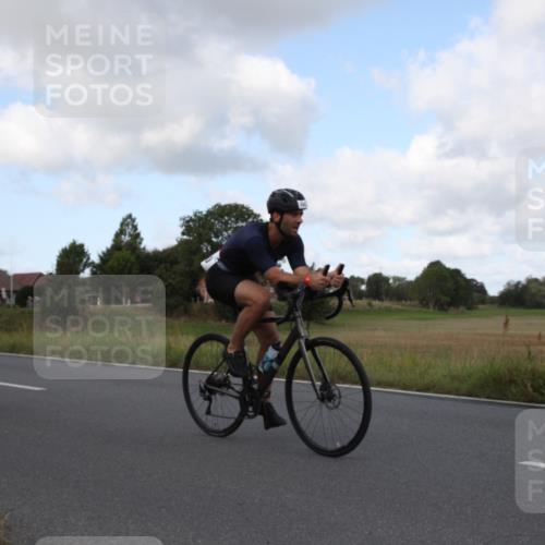 25.08.2024 - Elbe Triathlon Hamburg Fuchs,  Jonas http://msf.ph/oto/6823614 25.08.2024 10:19:26 Radfahren 475, 563, 609, 640, 658, 575, 352, 423, 581 meine-sportfotos.de
