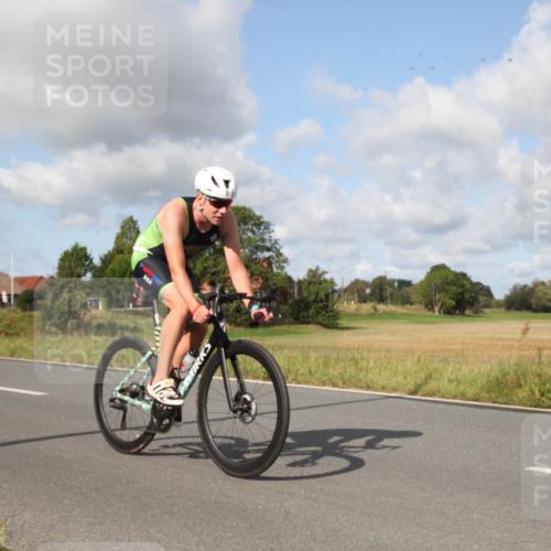 25.08.2024 - Elbe Triathlon Hamburg Fuchs,  Jonas http://msf.ph/oto/6823705 25.08.2024 10:17:34 Radfahren 550, 595, 515, 500 meine-sportfotos.de
