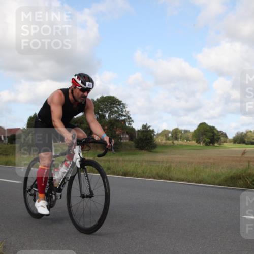 25.08.2024 - Elbe Triathlon Hamburg Fuchs,  Jonas http://msf.ph/oto/6823746 25.08.2024 10:16:38 Radfahren 401, 431, 214 meine-sportfotos.de