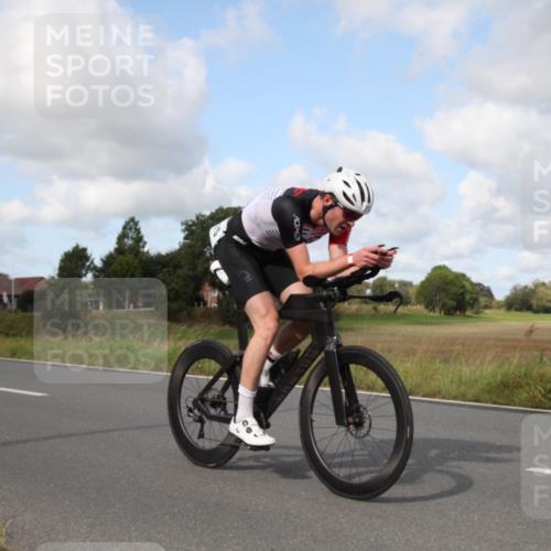 25.08.2024 - Elbe Triathlon Hamburg Fuchs,  Jonas http://msf.ph/oto/6823752 25.08.2024 10:16:26 Radfahren 615, 220 meine-sportfotos.de