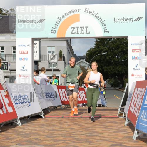 25.08.2024 - 20. Blankeneser Heldenlauf Strokosch-Dieckow http://msf.ph/oto/6823785 25.08.2024 09:51:23 Ziel 114, 123 meine-sportfotos.de