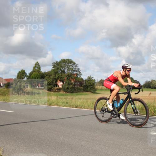 25.08.2024 - Elbe Triathlon Hamburg Fuchs,  Jonas http://msf.ph/oto/6823818 25.08.2024 10:14:51 Radfahren 1850, 300, 486, 417 meine-sportfotos.de