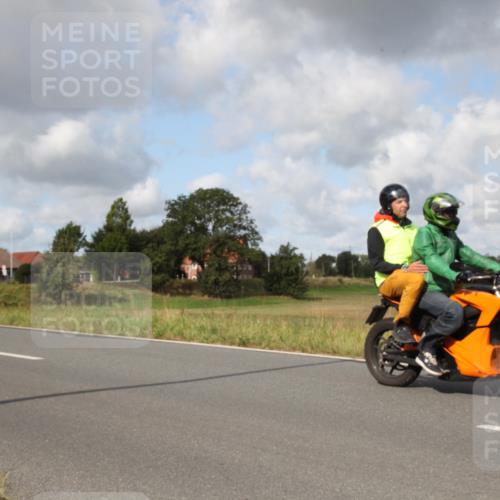 25.08.2024 - Elbe Triathlon Hamburg Fuchs,  Jonas http://msf.ph/oto/6823852 25.08.2024 10:14:15 Radfahren 446, 504 meine-sportfotos.de