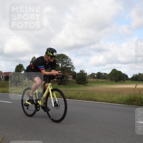 25.08.2024 - Elbe Triathlon Hamburg Fuchs,  Jonas http://msf.ph/oto/6824030 25.08.2024 10:10:31 Radfahren 362, 498, 295 meine-sportfotos.de