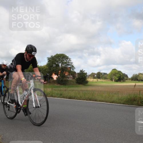 25.08.2024 - Elbe Triathlon Hamburg Fuchs,  Jonas http://msf.ph/oto/6824071 25.08.2024 10:09:46 Radfahren 494, 387, 489, 414, 289 meine-sportfotos.de