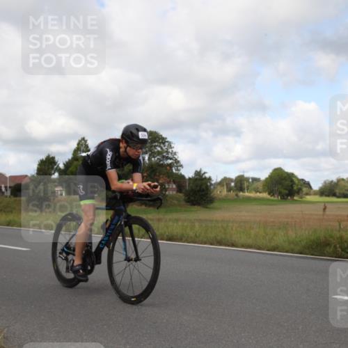 25.08.2024 - Elbe Triathlon Hamburg Fuchs,  Jonas http://msf.ph/oto/6824079 25.08.2024 10:09:39 Radfahren 375, 534, 494, 387, 489 meine-sportfotos.de