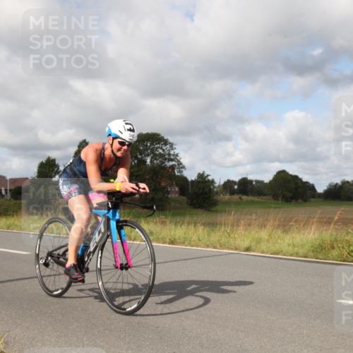 25.08.2024 - Elbe Triathlon Hamburg Fuchs,  Jonas http://msf.ph/oto/6824111 25.08.2024 10:09:08 Radfahren 542, 363 meine-sportfotos.de