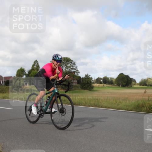 25.08.2024 - Elbe Triathlon Hamburg Fuchs,  Jonas http://msf.ph/oto/6824168 25.08.2024 10:07:48 Radfahren 342, 307, 524, 404 meine-sportfotos.de
