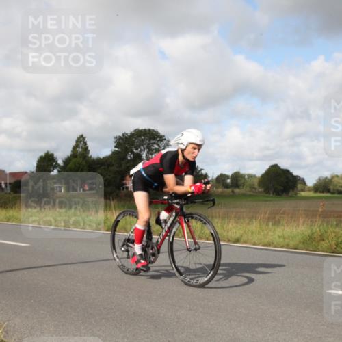 25.08.2024 - Elbe Triathlon Hamburg Fuchs,  Jonas http://msf.ph/oto/6824196 25.08.2024 10:07:36 Radfahren 553, 457, 461, 419, 314, 465, 471, 342 meine-sportfotos.de