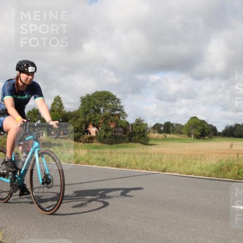 25.08.2024 - Elbe Triathlon Hamburg Fuchs,  Jonas http://msf.ph/oto/6824342 25.08.2024 10:05:19 Radfahren 337, 491 meine-sportfotos.de