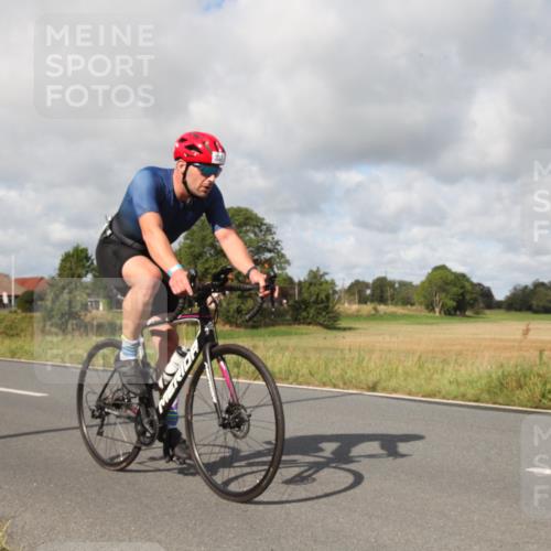 25.08.2024 - Elbe Triathlon Hamburg Fuchs,  Jonas http://msf.ph/oto/6824345 25.08.2024 10:05:18 Radfahren 337, 491 meine-sportfotos.de
